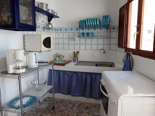 Villa Santa Cruz de Tenerife, 2 bedrooms, 6 persons - photo_1011865233605