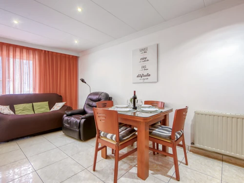 Maison Roses, 3 pièces, 4 personnes - photo_1011865245829