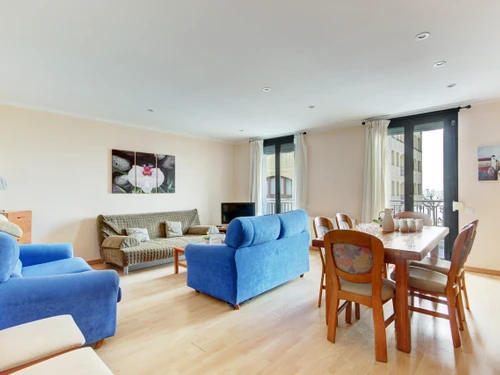 Apartment Roses, 3 bedrooms, 8 persons - photo_1011865255585