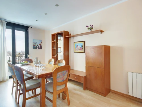 Apartment Roses, 3 bedrooms, 8 persons - photo_1011865255585