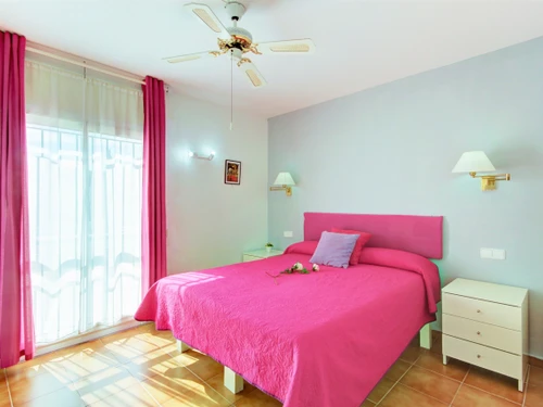 Ferienwohnung Roses, 2 Schlafzimmer, 4 Personen - photo_1011865269433