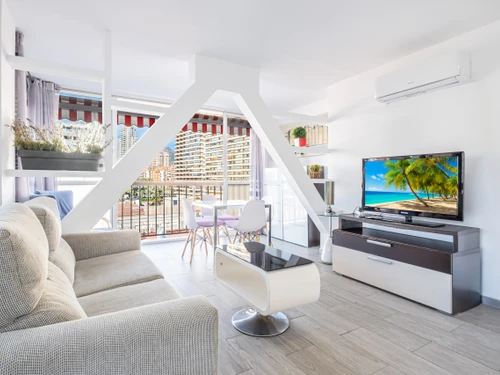 Apartamento Benidorm, 2 dormitorios, 6 personas - photo_1011865302722