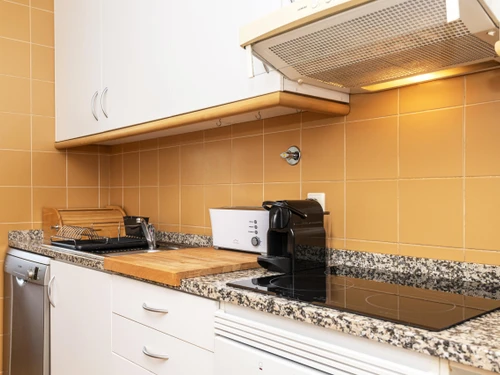 Apartment Lisbon, 1 bedroom, 4 persons - photo_1011865303821