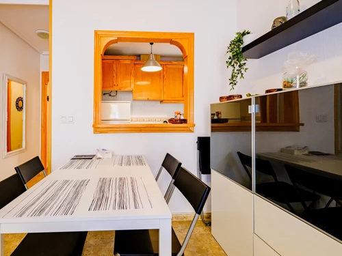 Apartamento Torrevieja, 2 dormitorios, 6 personas - photo_1011865326566