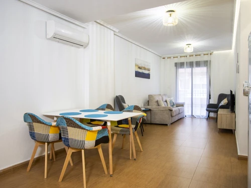 Ferienwohnung Torrevieja, 2 Schlafzimmer, 4 Personen - photo_1011865327829