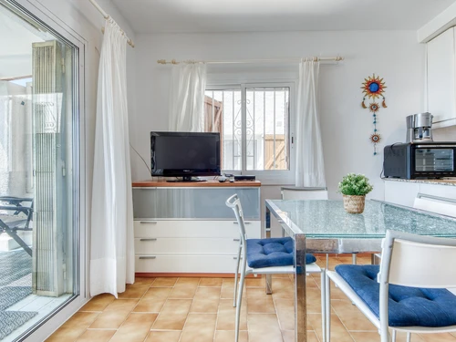 Villa Roses, 2 bedrooms, 4 persons - photo_1011865332377