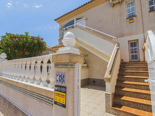 Apartamento Torrevieja, 2 dormitorios, 4 personas - photo_1011865387310