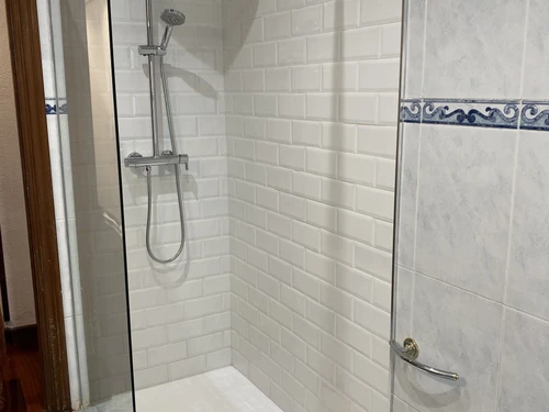 Apartment Santander, 4 bedrooms, 6 persons - photo_1011865442362