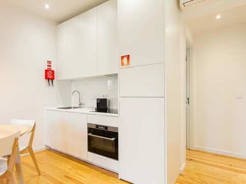 Apartment Lisbon, 1 bedroom, 4 persons - photo_1011865444837