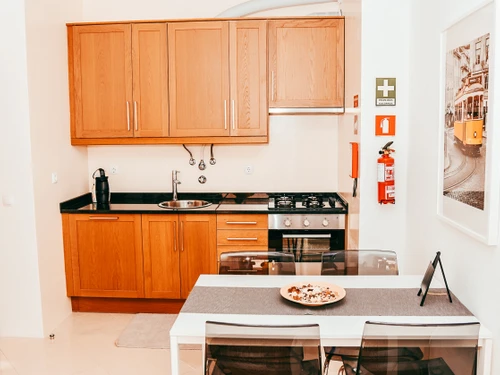 Apartment Lisbon, 1 bedroom, 4 persons - photo_1011865457994
