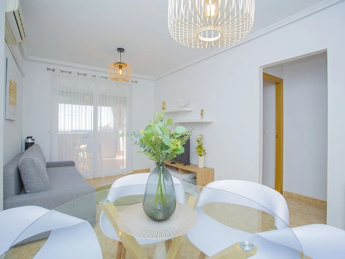 Ferienwohnung Torrevieja, 2 Schlafzimmer, 5 Personen - photo_1011865512980