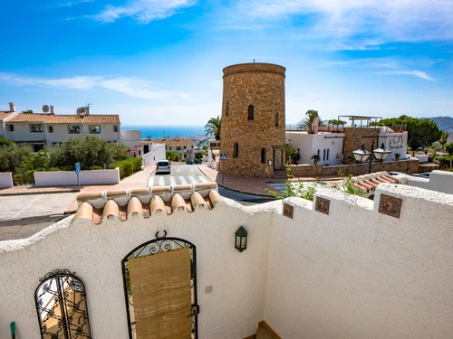 Apartamento Nerja, 2 dormitorios, 4 personas - photo_1011865524222