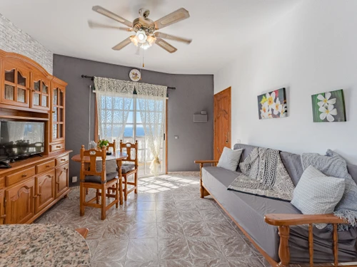 Apartment Arico, 2 bedrooms, 3 persons - photo_1011865546152