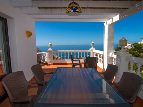 Casa Nerja, 2 dormitorios, 6 personas - photo_1011865581984