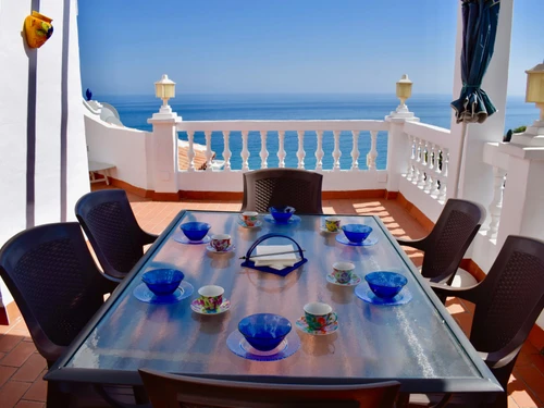 Casa Nerja, 2 dormitorios, 6 personas - photo_1011865581984