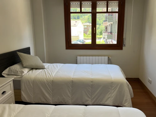 Apartment Ampuero, 3 bedrooms, 6 persons - photo_1011865589492