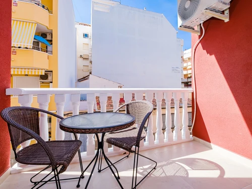 Apartamento Torrevieja, 2 dormitorios, 4 personas - photo_1011865594333