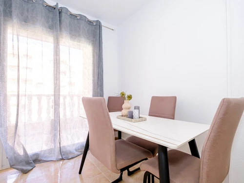 Ferienwohnung Torrevieja, 2 Schlafzimmer, 5 Personen - photo_1011865598338