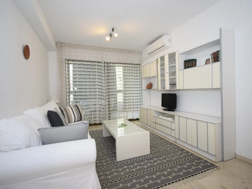 Apartamento Benidorm, 2 dormitorios, 4 personas - photo_1011865608587