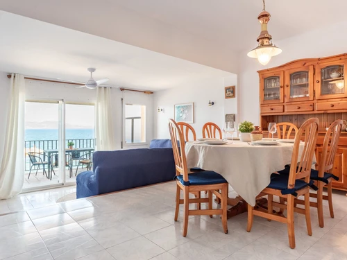 Apartamento L'Escala, 3 dormitorios, 6 personas - photo_1011865613163