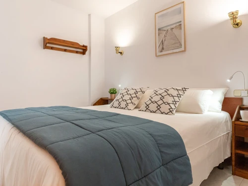 Apartamento L'Escala, 3 dormitorios, 6 personas - photo_1011865613163