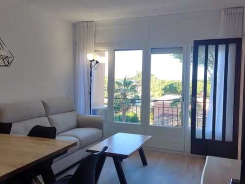 Apartment Pals, 2 bedrooms, 5 persons - photo_1011865656962