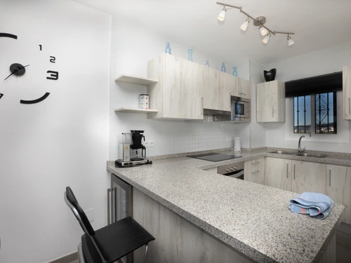 Apartamento Nerja, 2 dormitorios, 4 personas - photo_1011865690048