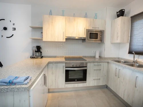 Apartamento Nerja, 2 dormitorios, 4 personas - photo_1011865690048