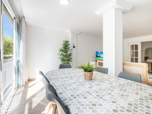 Ferienwohnung Benidorm, 2 Schlafzimmer, 6 Personen - photo_1011865700136