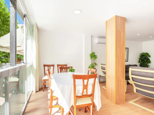 Ferienwohnung Benidorm, 2 Schlafzimmer, 6 Personen - photo_1011865715383