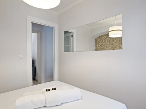 Apartment Lisbon, 2 bedrooms, 4 persons - photo_1011865732954