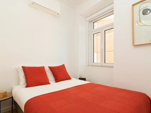 Apartment Lisbon, 2 bedrooms, 4 persons - photo_1011865739863