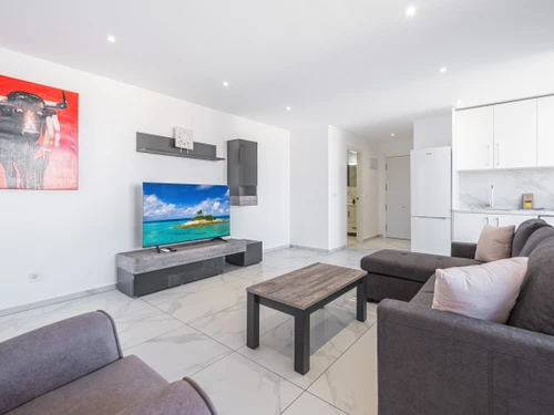 Apartamento Benidorm, 2 dormitorios, 6 personas - photo_1011865767988