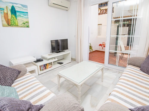 Apartamento Manilva, 2 dormitorios, 4 personas - photo_1011865777072