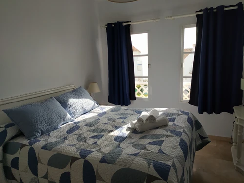 Apartamento Nerja, 2 dormitorios, 4 personas - photo_1011865779549