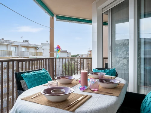 Apartamento La Pineda, 3 dormitorios, 6 personas - photo_1011865783165