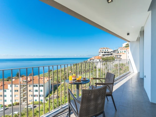 Apartment Câmara de Lobos, 2 bedrooms, 4 persons - photo_1011865789801