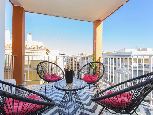 Apartamento Torrevieja, 2 dormitorios, 4 personas - photo_1011865799856