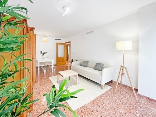 Apartment Sagunto, 3 bedrooms, 6 persons - photo_1011865802193
