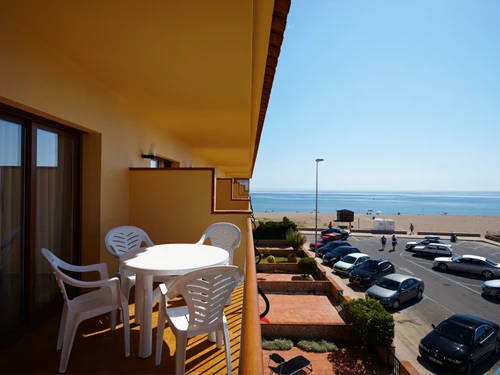 Apartment Pals, 2 bedrooms, 5 persons - photo_1011865811591