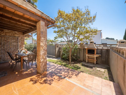 Villa L'Escala, 2 bedrooms, 6 persons - photo_1011865812323