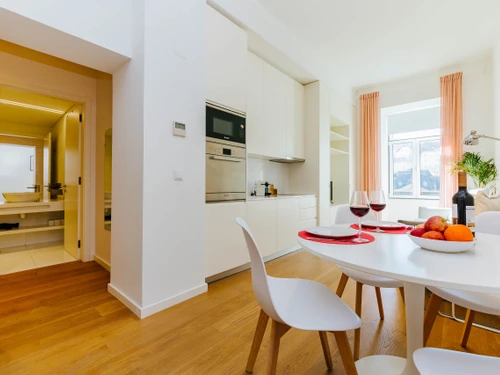 Apartment Lisbon, 1 bedroom, 4 persons - photo_1011865827822