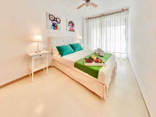 Apartamento La Pineda, 1 dormitorio, 4 personas - photo_1011865831443