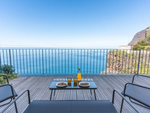 Appartement Câmara de Lobos, 3 pièces, 6 personnes - photo_1011865851135