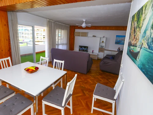 Apartment La Pineda, 3 bedrooms, 9 persons - photo_1011865852665