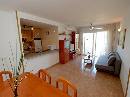 Apartamento La Pineda, 2 dormitorios, 6 personas - photo_1011865853371