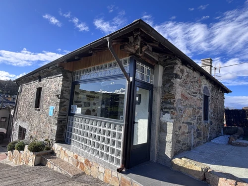 Apartment Allande, 2 bedrooms, 4 persons - photo_1011865858615