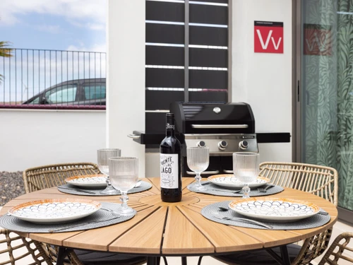 Apartment Arico, 2 bedrooms, 4 persons - photo_1011865880112