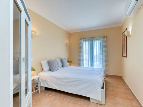 Appartement Estômbar, 4 pièces, 6 personnes - photo_1011865886525