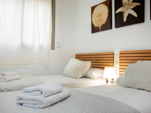 Ferienwohnung Calp, 2 Schlafzimmer, 5 Personen - photo_1011865893249